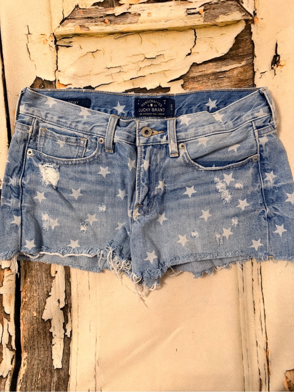 Lucky Brand Light Blue Star-Print Denim Cutoff Shorts
